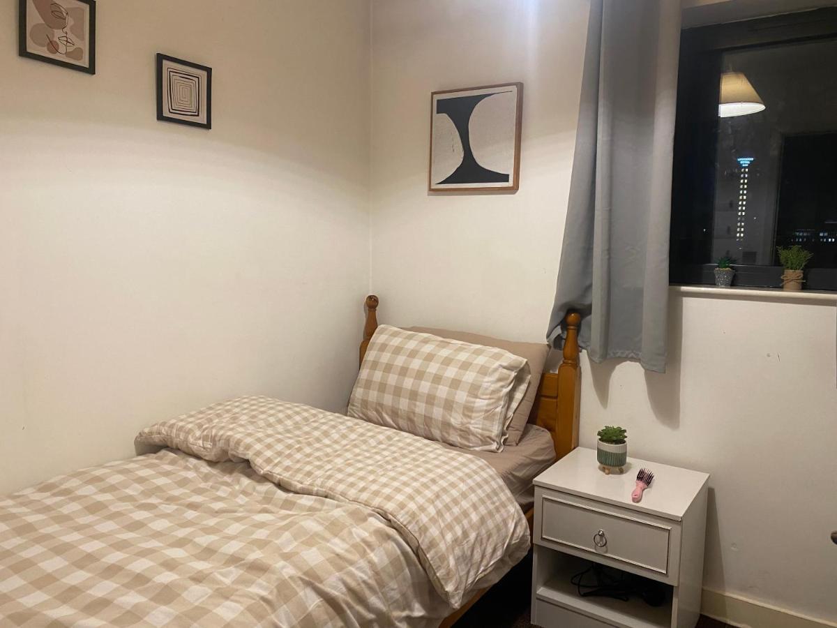 Penthouse Private Room - Top Rated - Great Location Birmingham Buitenkant foto