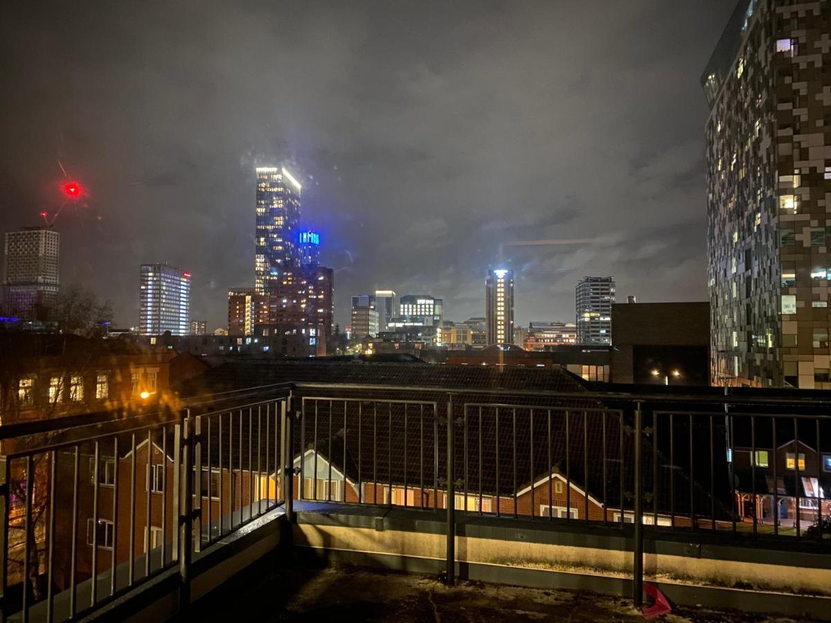 Penthouse Private Room - Top Rated - Great Location Birmingham Buitenkant foto